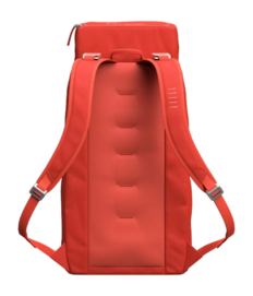 3---Hugger_2030L_20Falu_20Red03-_no-bg