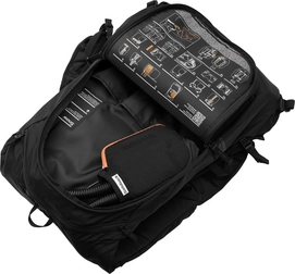 7---Snow_Pro_Vest_8L_lowres_02