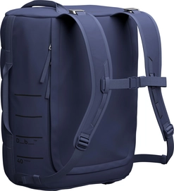 13---The_Roamer_Duffel_40L_2000187300901_BlueHour_4_lowres