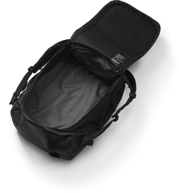 2---Roamer_Duffel_40L_packing_1