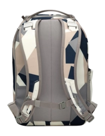 4---Ramverk_20Backpack_2021L_20Line_20Cluster_1-1-_no-bg