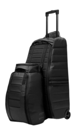 6---Hugger_20Backpack_2030L_20Line_20Cluster04-2-_no-bg