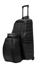 3---Hugger_20Backpack_2025L_20Line_20cluster03-1-_no-bg