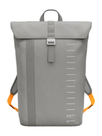 2---Essential_20Backpack_2012L_20Black_20Out02-_no-bg