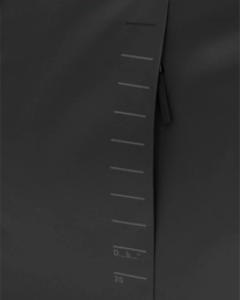 4---Essential_20Tote_2020L_20Black_20Out-2