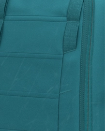 5---Hugger_20Backpack_2025L_20Midnight_20Teal-4