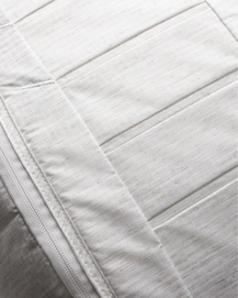 5---Hugger_Backpack_30L_Clean_Slate_10