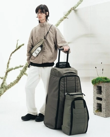 4---Hugger_Roller_90L_Forest_Green_2