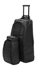 5---Hugger_Backpack_90L_New_Hook_Up_7b200620-7ed3-46b1-886a-013c8403d9f8