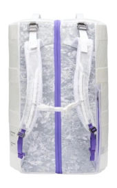 3---Weigh_Lighter_Split_Duffel_70L_3