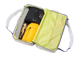 8---Weigh_Lighter_Split_Duffel_70L_6