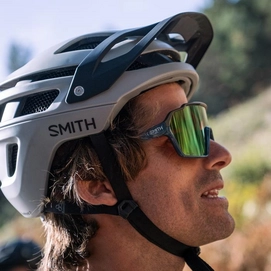 7---shift-xl-mag-sunglasses_stoneMoss-cpGreenMirror_ls03