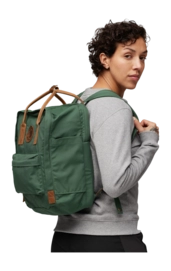 Kanken_No_2_Laptop_15_23803-679_D_MODEL_FJR-_no-bg