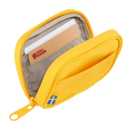 2---Kanken_Card_Wallet_23780-141_F_DETAIL_FJR-_no-bg