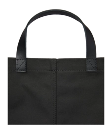 4---3771_9fd10fb057-frankie-black-sqa2025-05-original-_no-bg