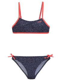 Bikini Protest Girls Hayes Concrete Kinder