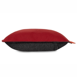 8---Stoov_Heated Pillow_Ploov 45x45_Red_21