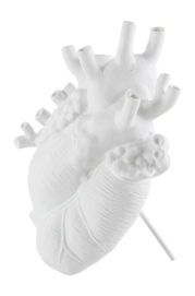 3---Seletti-Marcantonio-Hear-Vase-Love-love_in_bloom-09920-_no-bg