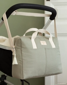 4---gala-waterproof-changing-bag-laurel-green-nobodinoz-4-8435574919397_1
