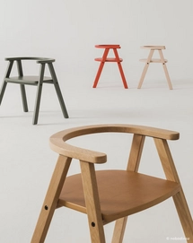 growing-green-kid-chair-colored-nobodinoz-6-8435574928740