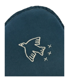 l1n0-emboridery-cloud-cushion-deep-blue-nobodinoz-2-8435574934376-_no-bg