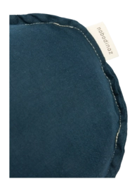 l1n0-emboridery-cloud-cushion-deep-blue-nobodinoz-3-8435574934376-_no-bg