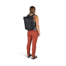4---daylitetotepack_s21_body3_black_2_2