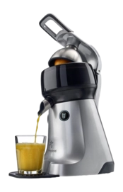 3---TheJuicer_white_sinaasappelHR_60537c5a599445.44793172-_no-bg