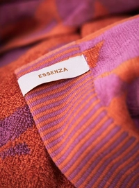3---beachtowel_imara_violet_detail_01