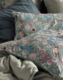 aleste_cushion_surf_green_101923_667_lr_s3_p