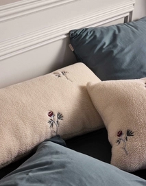 3---marisol_cushion_vanilla_101930_292_lr_d2_p
