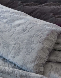 maribel_cushion_large_grey_101936_142_lr_s2_p