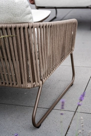 2---bb9eb03cfe47e49bd0b4691e6725435bdc618a74-2025-yoi-calera-chair-alu-bronzebelt-toffeewool-white-detail