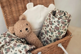 3---Jollein-Hydrofiele-Doeken-Small-Retro-Flowers-set-van-3-8717329376823-535-851-67045-5-scaled