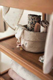 2---580-608-67051-Jollein-Commode-Opbergmandje-Soft-Waves-Nougat-8717329377363-1-scaled