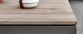 2---Apple_Bee_Sticks-and-More_Lounge_taupe-sfeer-4-zonder-Logo_3000x1242-1280x530