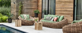 3---2021_Apple-Bee_Cocoon-Lounge_Website-2560x1400_001-1280x530