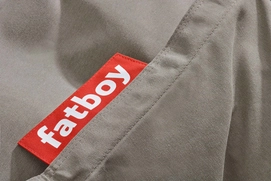 2---fatboy-junior-beanbag-stonewashed-taupe-1920x1280-closeup-03-102348