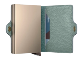 3---ORIGINAL_JPG-Pebble - Twinwallet - Sea Green - Sand - Expl