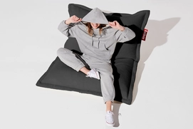 5---fatboy-original-slim-teddy-anthracite-1920x1280-masterpiece-02-104017