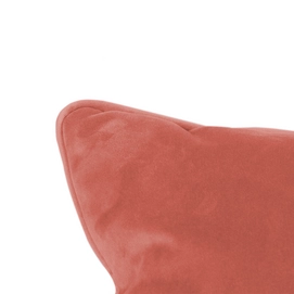 3---FATBOY_pillow_king_velvet_recycled_close-up_rhubarb_02_104802