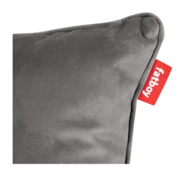 2---fatboy-king-pillow-velvet-taupe-1920x1280-closeup-04-104863