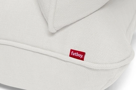5---fatboy-sumo-seat-limestone-1920x1280-closeup-07-105490