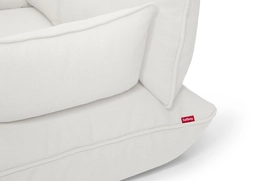 7---fatboy-sumo-sofa-medium-limestone-1920x1280-closeup-08-105510
