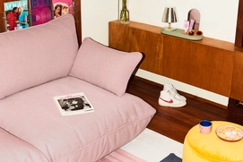 4---fatboy-sumo-sofa-medium-bubblepink-1920x1280-ambiance-12-105512