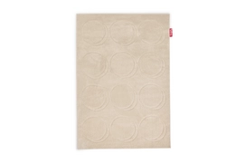 fatboy-dot-carpet-creamy-camel-1920x1280-packshot-01-106249