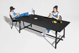 10----fatboy-freds-table-anthracite-1920x1280-masterpiece-03-106477