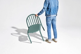 8---fatboy-freds-chair-dark-sage-1920x1280-masterpiece-03-106472