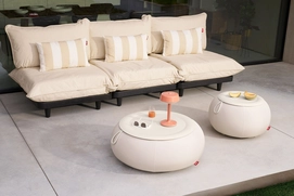 7---fatboy-dumpty-outdoor-pebble-1920x1280-ambiance-02-106500