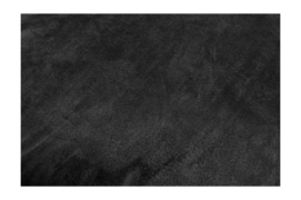 5---fatboy-recycled-square-pillow-velvet-black-1920x1280-closeup-07-107079